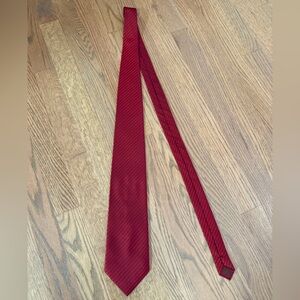 Hugo Boss Red Striped Men's Tie
